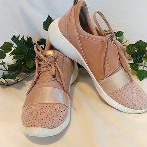 big buddha sneaker boot